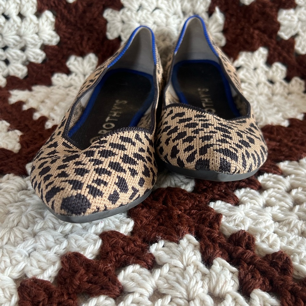 Leopard Pointy Toe Rothys Flats - Picture 4 of 5